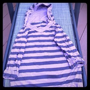 Pea in the pod hooded top